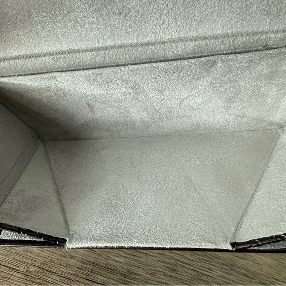 GUCCI Foldable Triangular Eyewear Case Sunglasses Eyeglasses Monogram GG Logo - Picture 11 of 13